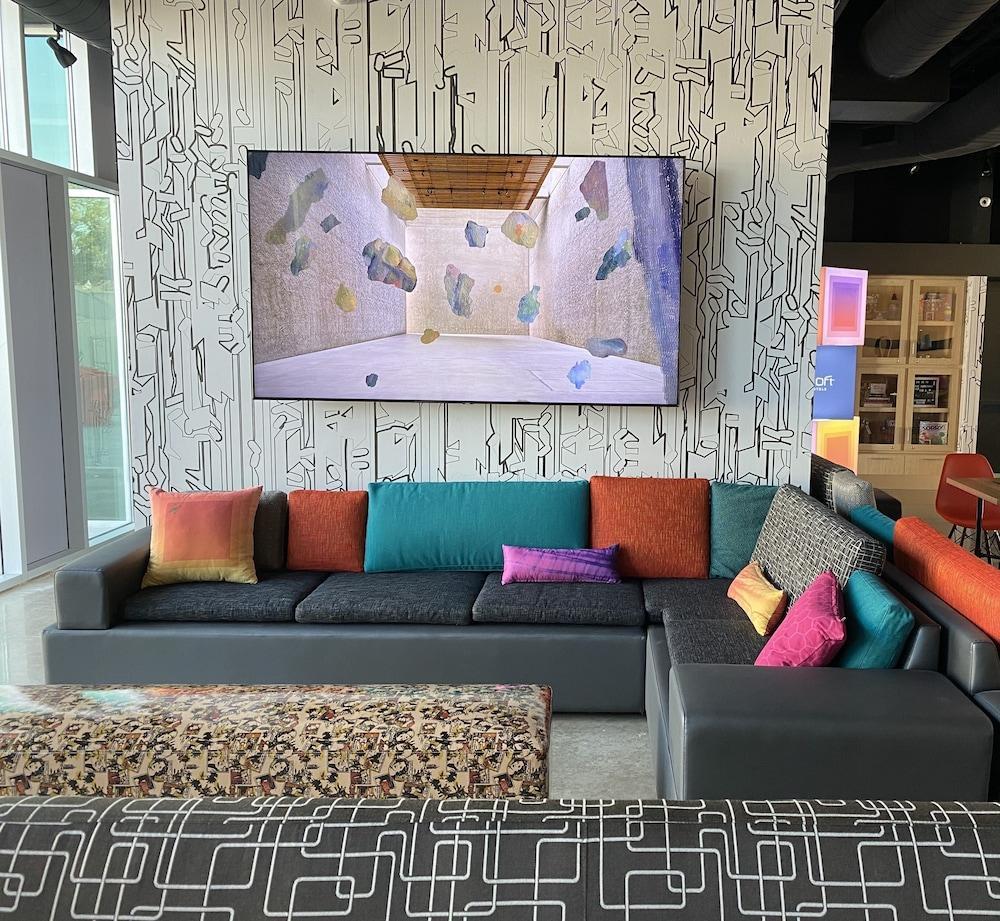 Hotel Aloft Waco Downtown Extérieur photo