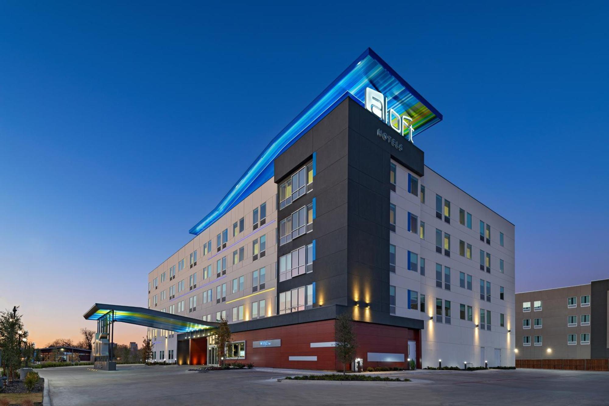Hotel Aloft Waco Downtown Extérieur photo