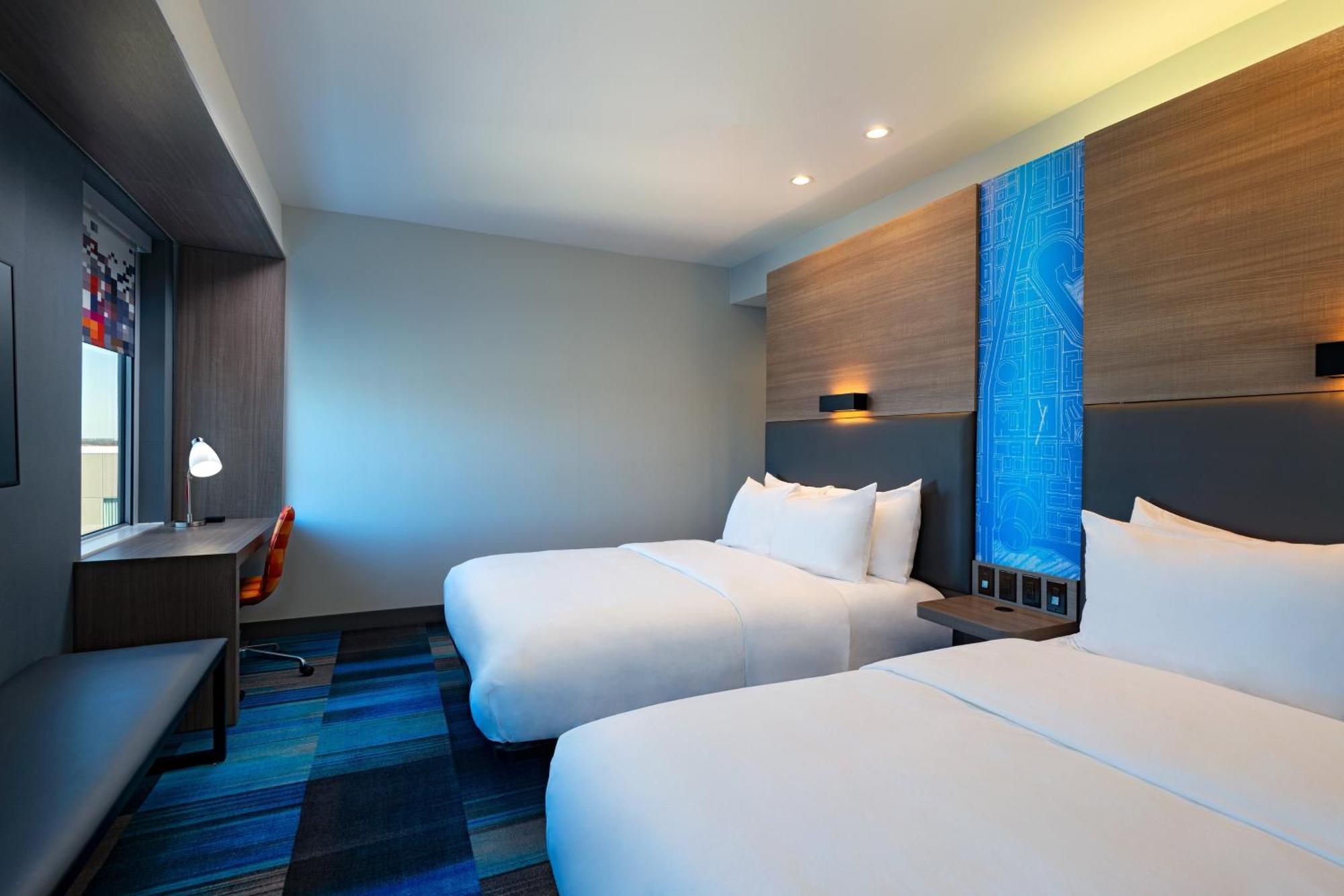 Hotel Aloft Waco Downtown Extérieur photo